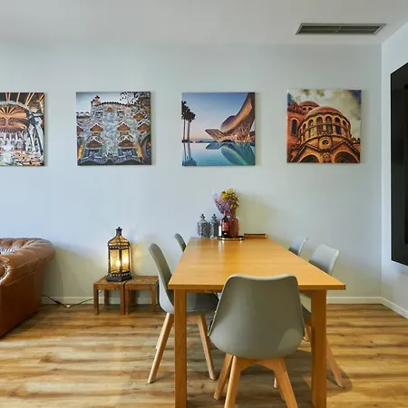 Quiet Luxury 2-bed For Couples & Families Appartement *