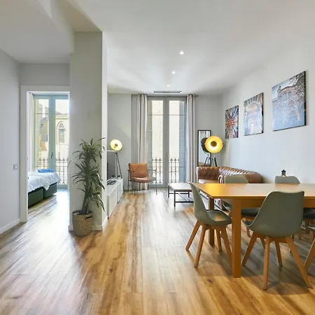 Appartement Quiet Luxury 2-bed For Couples & Families *